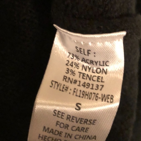 2 Left! Black Sweater w/Tier Ruffled Sleeves - Picture 5 of 5